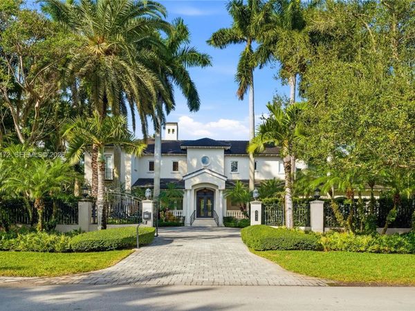 8400 SW 52nd Ave, Miami, FL 33143