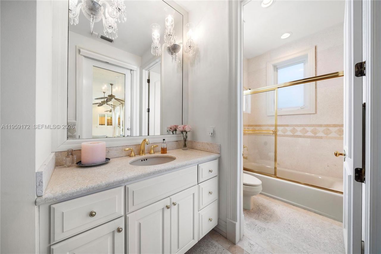 8400 SW 52nd Ave, Miami, FL 33143 Photo