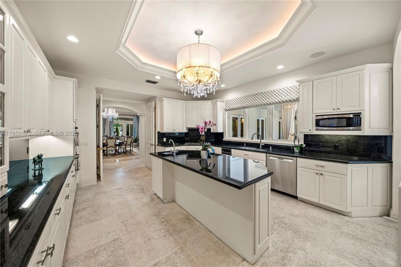 8400 SW 52nd Ave, Miami, FL 33143 Photo