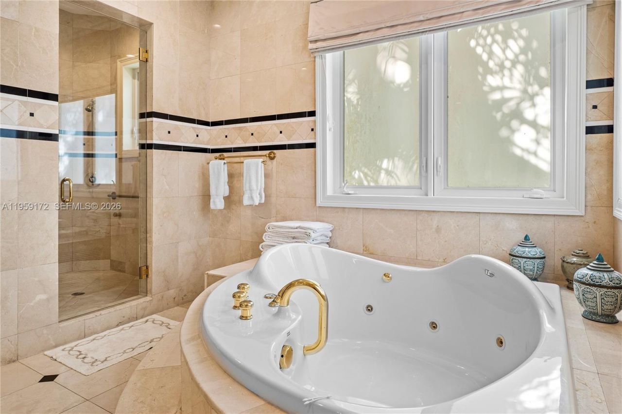 8400 SW 52nd Ave, Miami, FL 33143 Photo