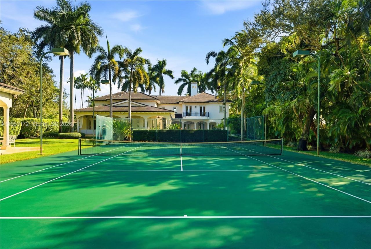 8400 SW 52nd Ave, Miami, FL 33143 Photo