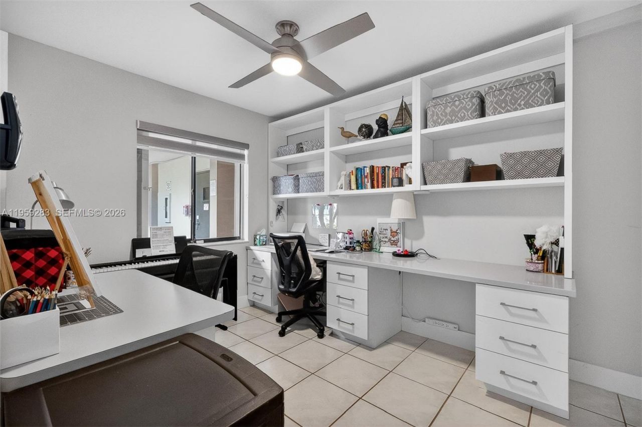 8540 SW 133rd Ave Rd, Unit 112, Miami, FL 33183 Photo