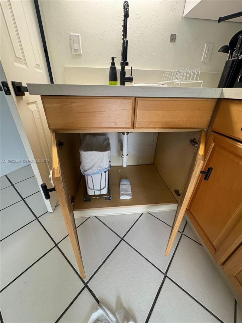 3210 Canal Dr , Unit 7, Pompano Beach, FL 33062 Photo