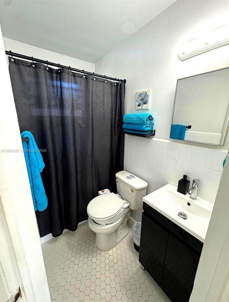 3210 Canal Dr, Unit 7, Pompano Beach, FL 33062 Photo