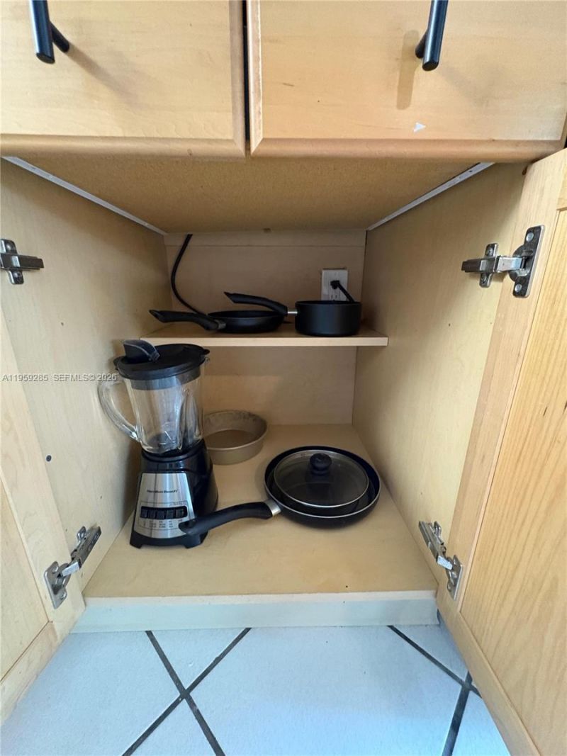 3210 Canal Dr , Unit 7, Pompano Beach, FL 33062 Photo