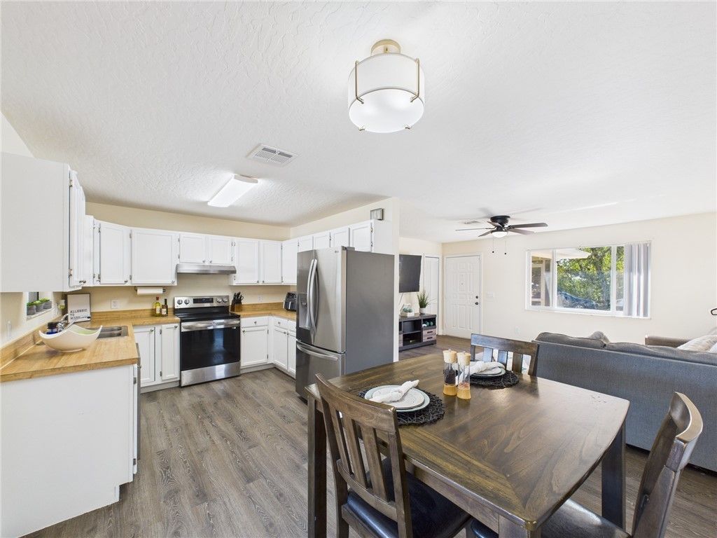 1038 Persian Lane, Sebastian, FL 32958 Photo