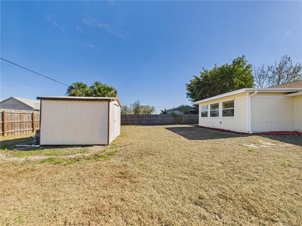 1038 Persian Lane, Sebastian, FL 32958 Photo