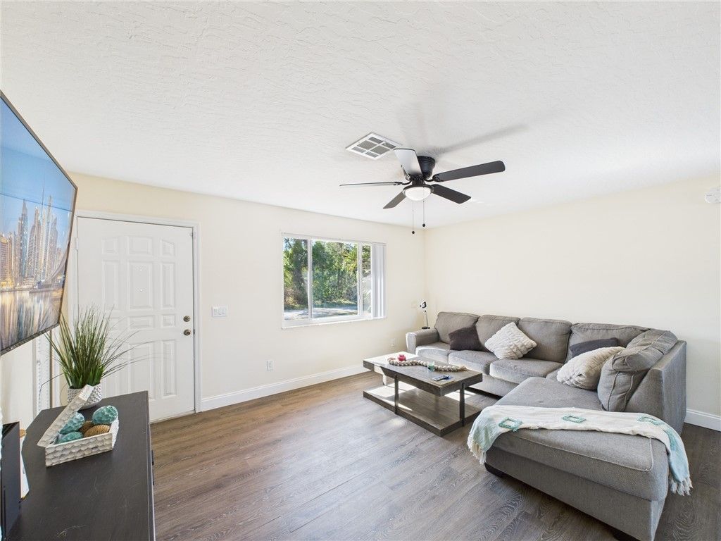 1038 Persian Lane, Sebastian, FL 32958 Photo