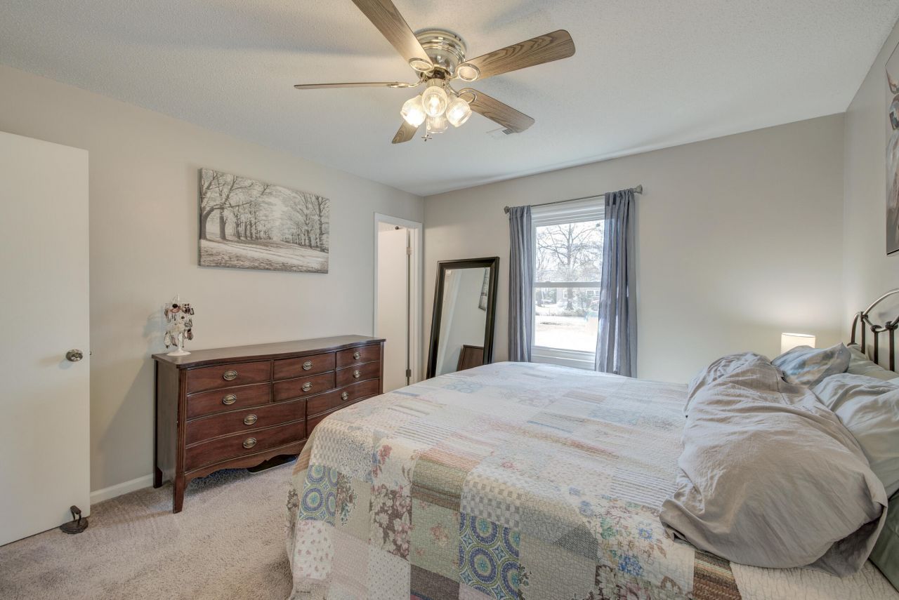 214 Cornet Street Photo 16