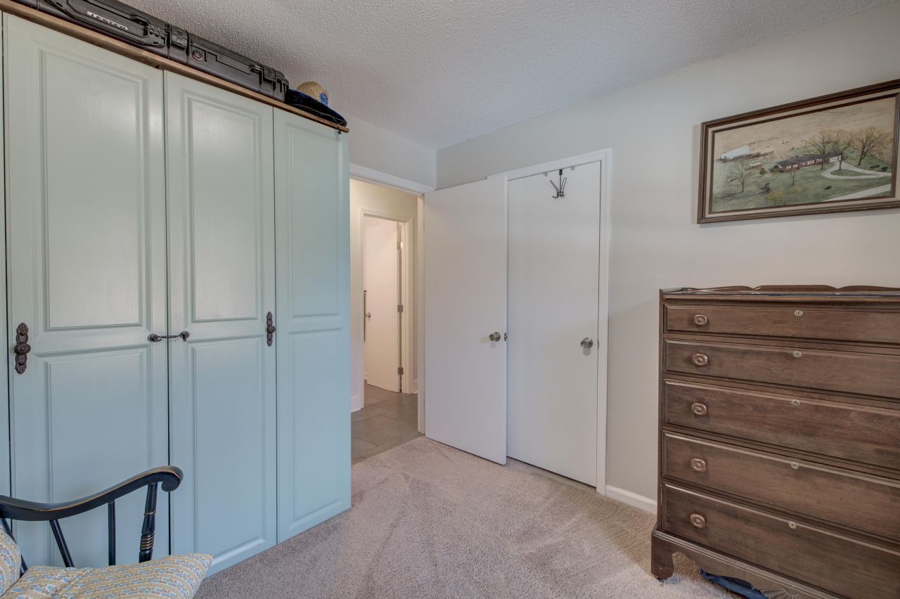 214 Cornet Street Photo 23