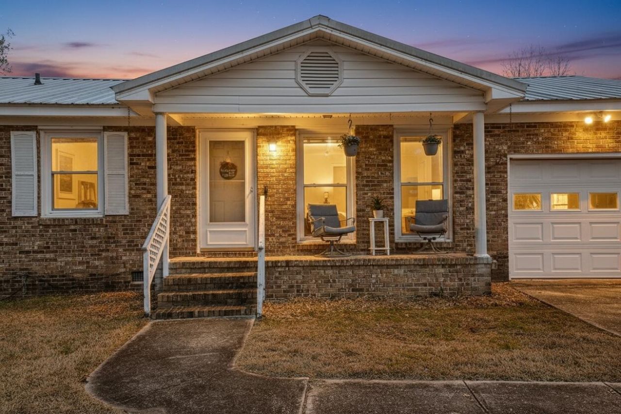 214 Cornet Street Photo 34