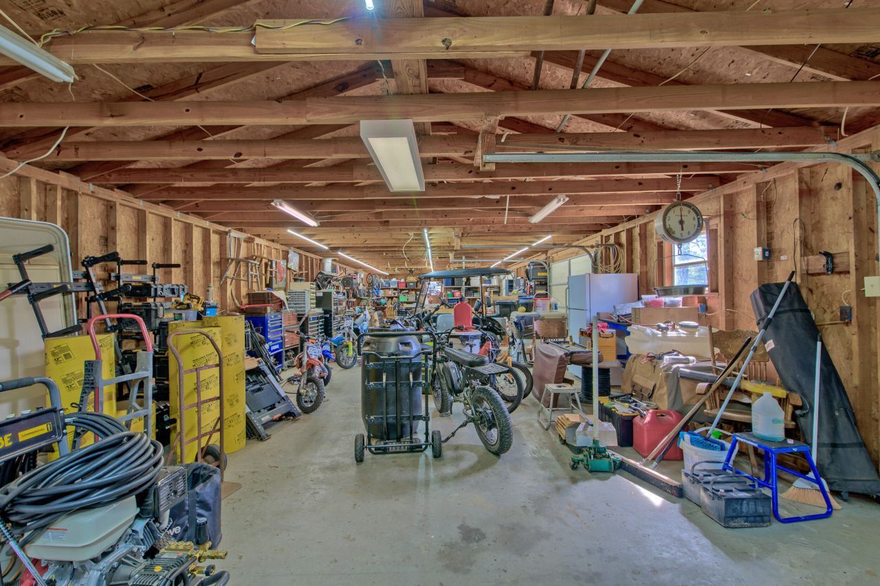 214 Cornet Street Photo 52