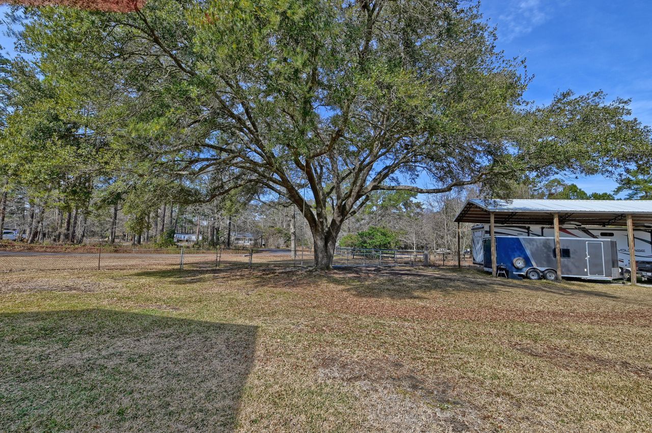 214 Cornet Street Photo 53