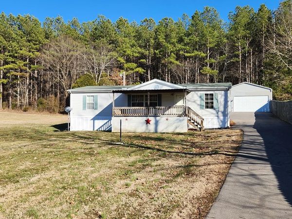 174 Williams Lane, Puryear, TN 38251