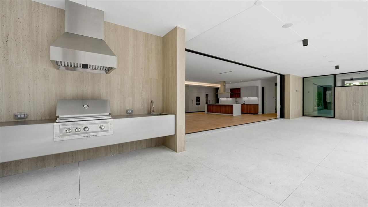359 N Shore Drive, Sarasota, FL 34234 Photo