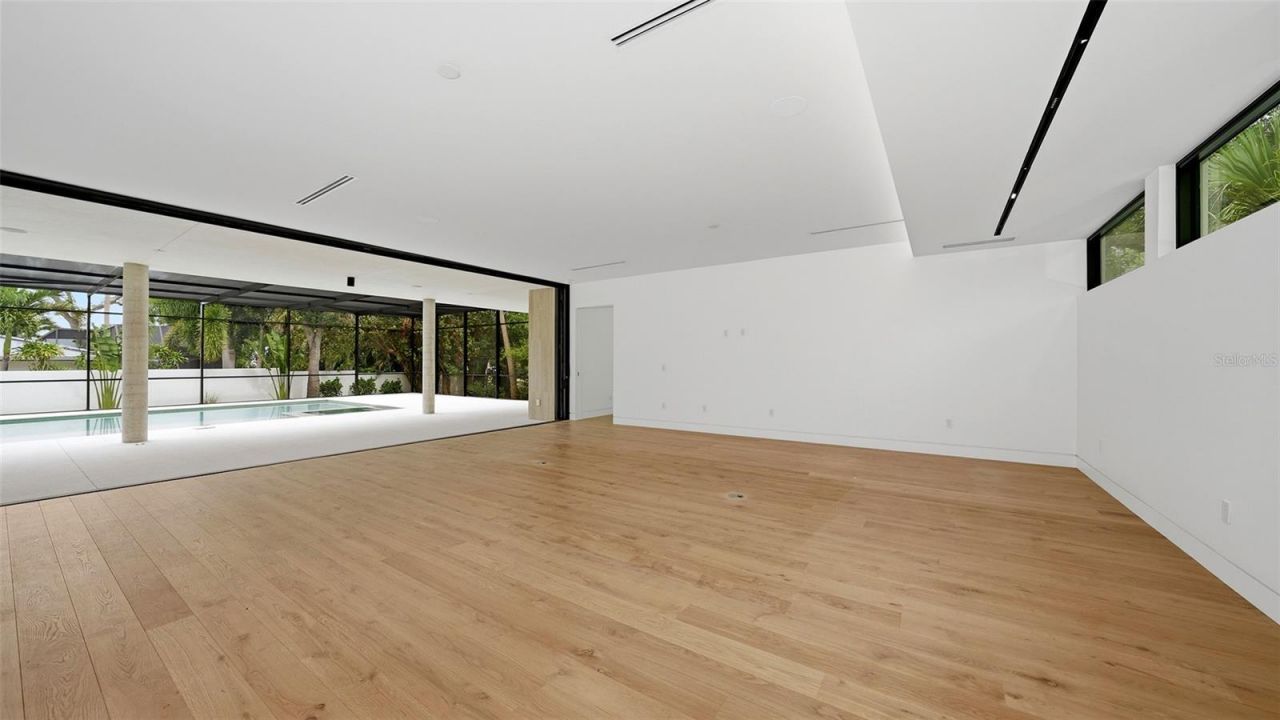 359 N Shore Drive, Sarasota, FL 34234 Photo