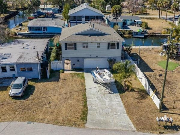 7247 ABERDEEN COURT, WEEKI WACHEE, FL 34607