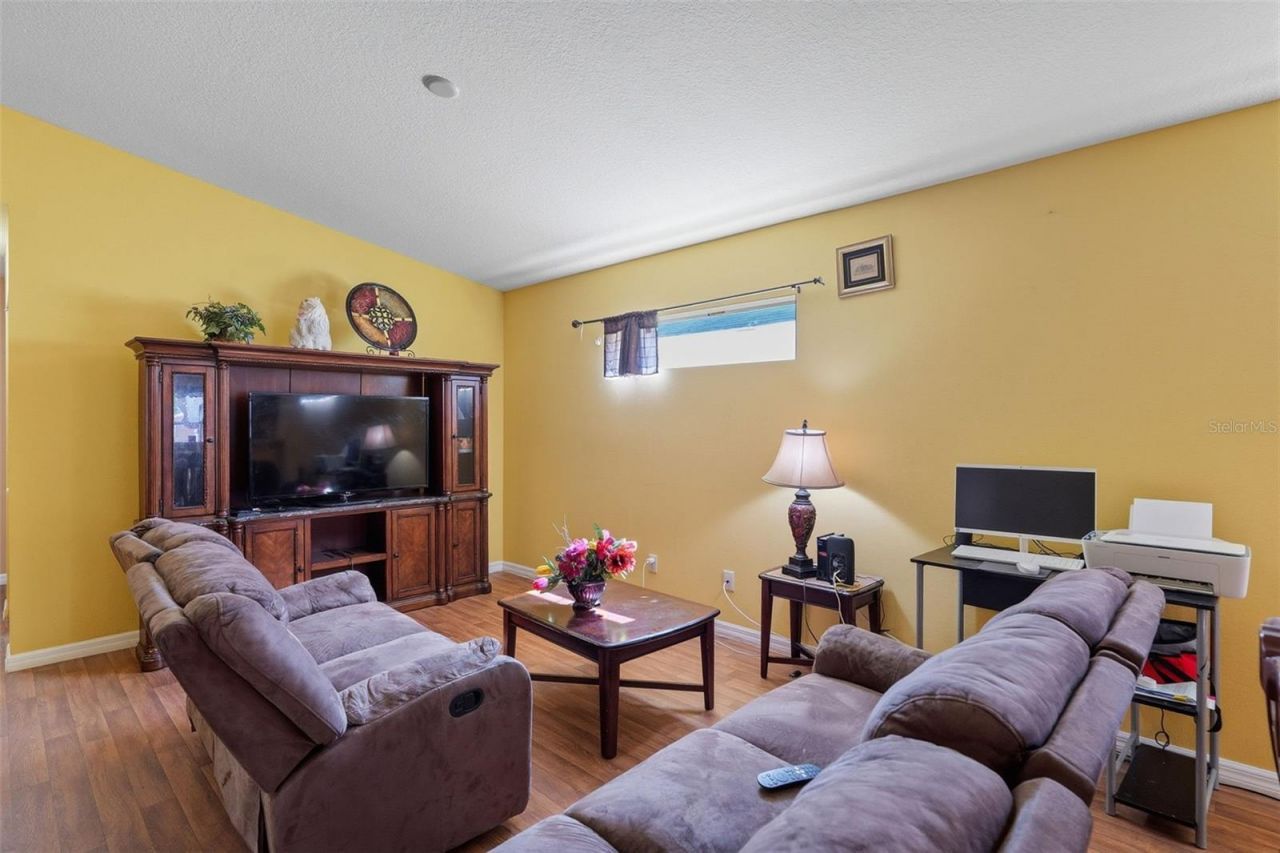 4107 11th Street E, Bradenton, FL 34208 Photo