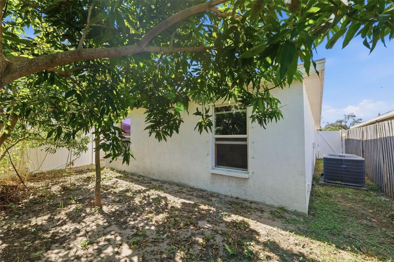 4107 11th Street E, Bradenton, FL 34208 Photo