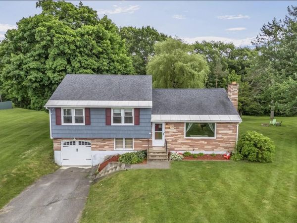 109 Water Street, Guilford, ME 04443