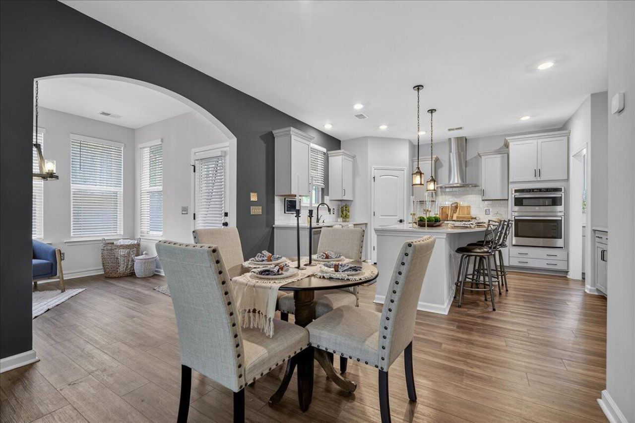 604 Dunswell Drive Photo 11