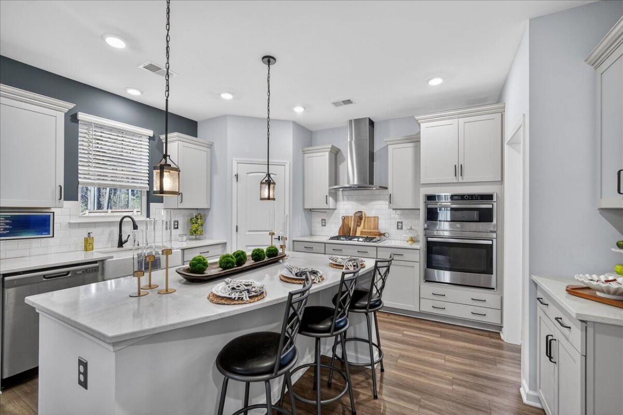 604 Dunswell Drive Photo 12