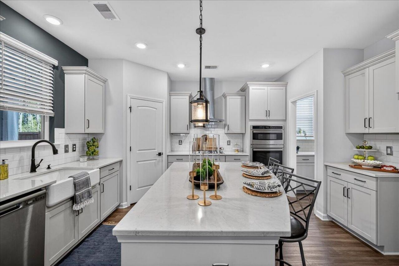 604 Dunswell Drive Photo 14