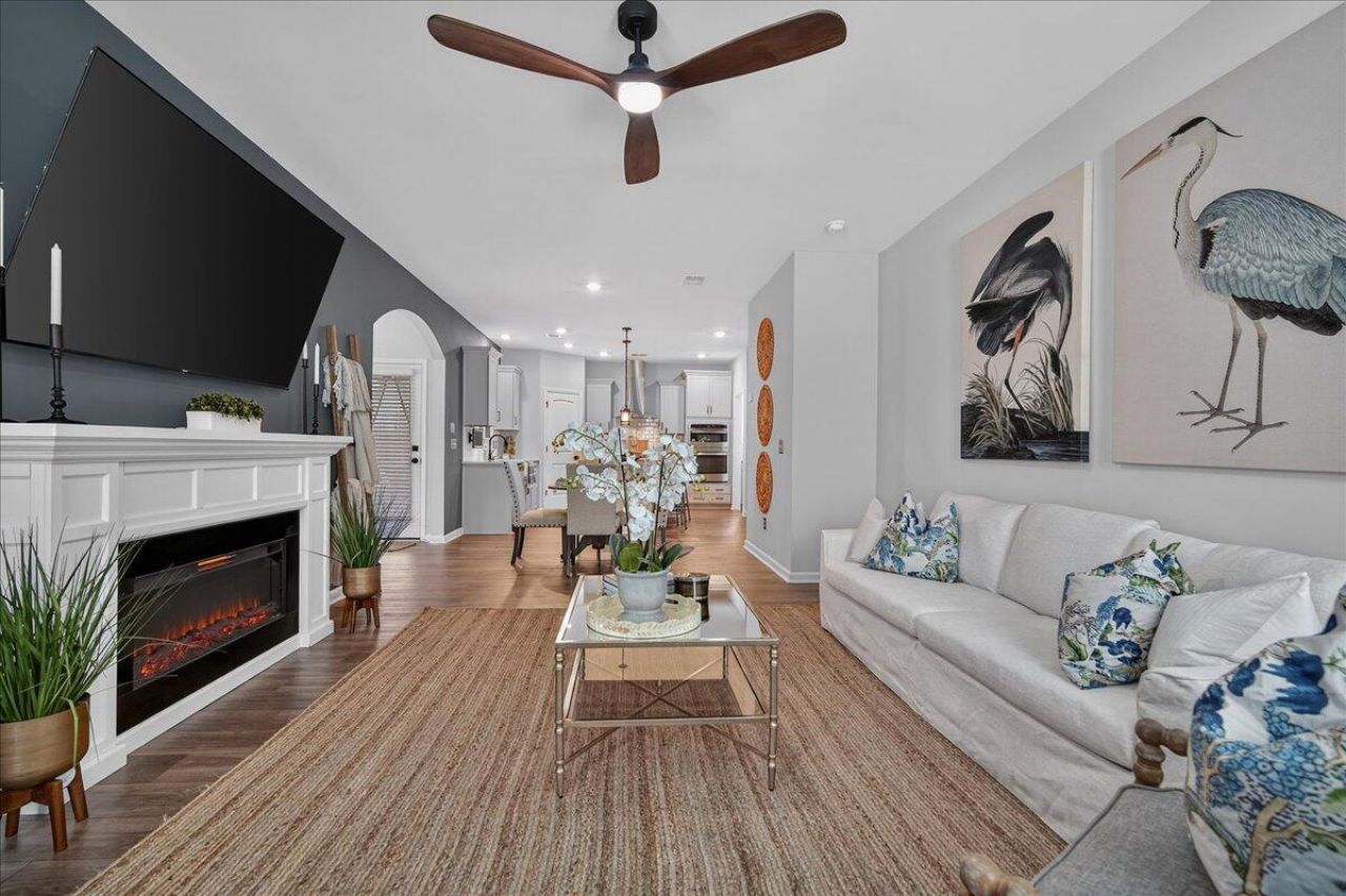 604 Dunswell Drive Photo 19