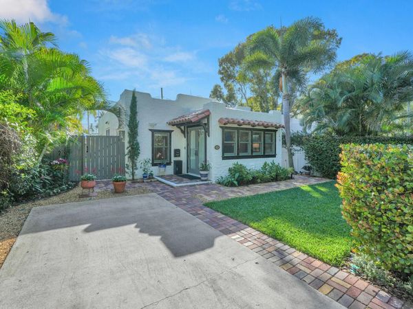 744 Penn Street, West Palm Beach, FL 33401