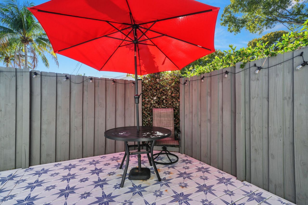 744 Penn Street, West Palm Beach, FL 33401 Photo