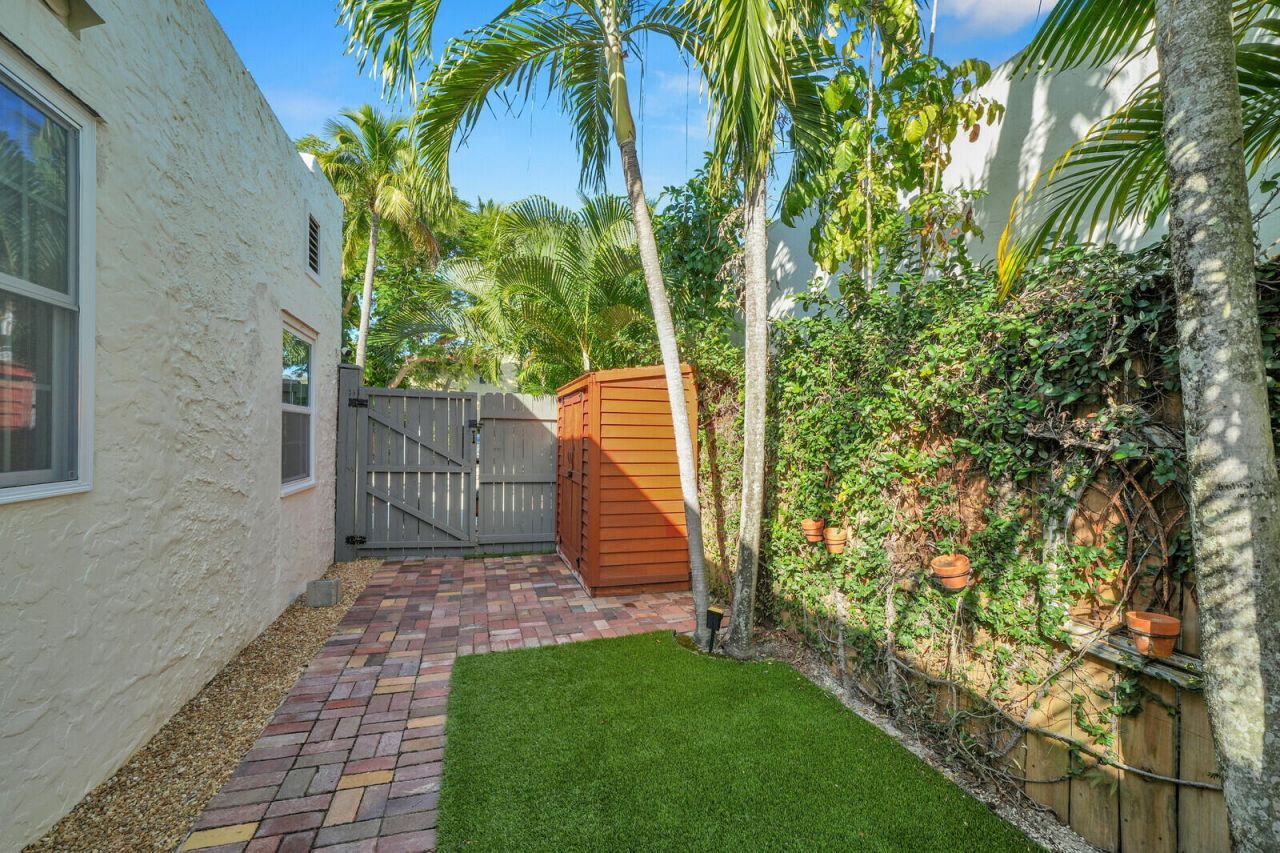 744 Penn Street, West Palm Beach, FL 33401 Photo