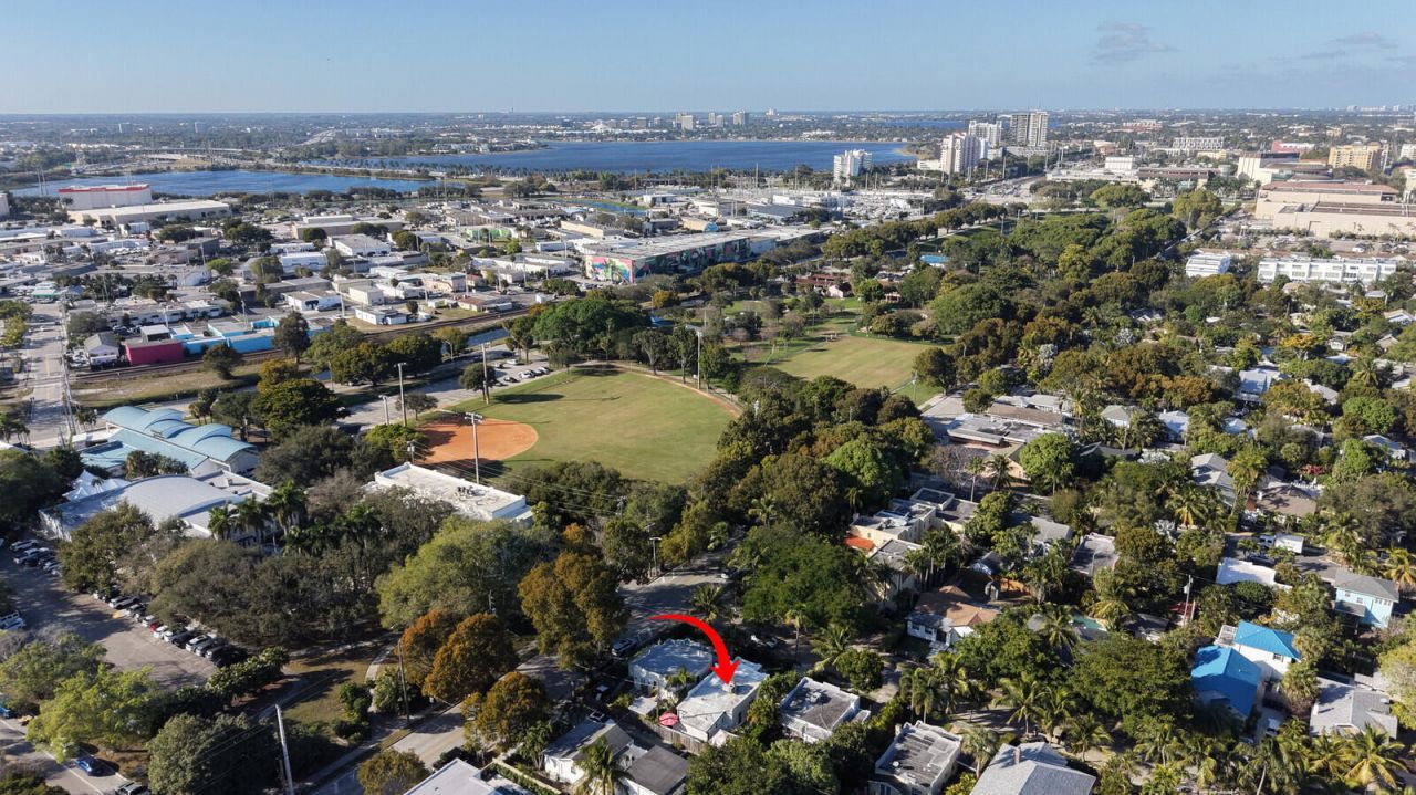 744 Penn Street, West Palm Beach, FL 33401 Photo