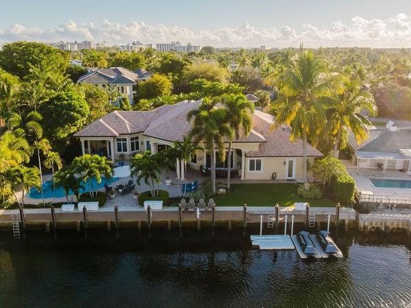 2841 NE 23rd Ct, Pompano Beach, FL 33062