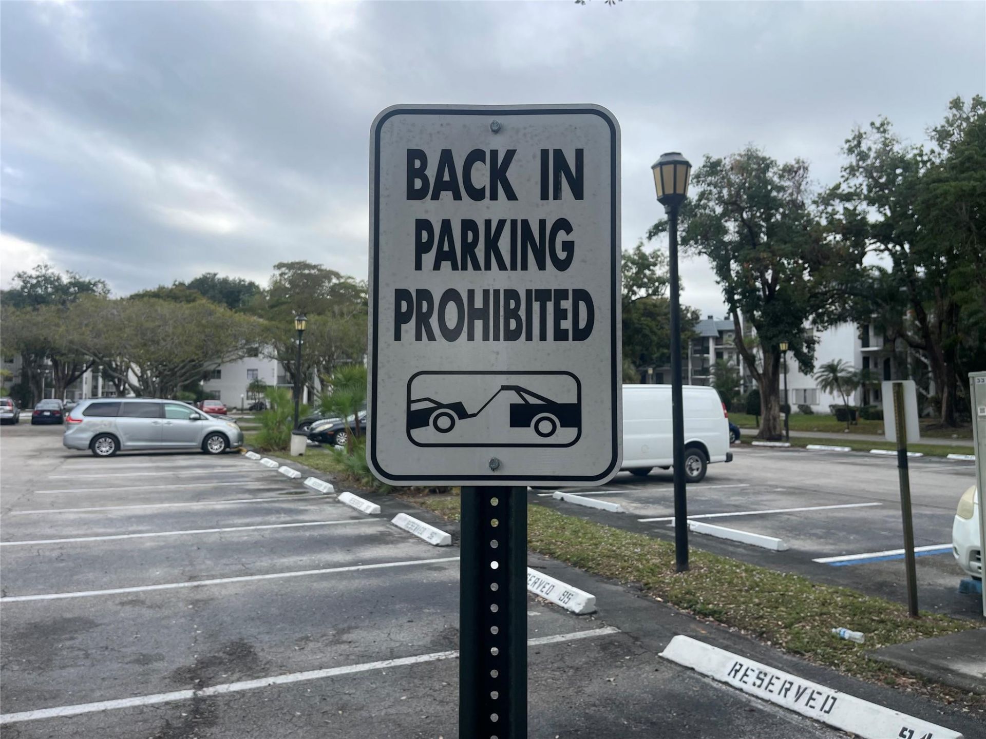 3301 Spanish Moss Terrace, Unit 610, Lauderhill, FL 33319 Photo