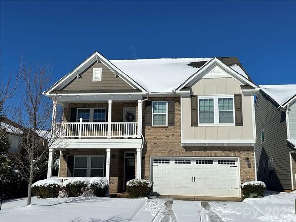 109 Creekside Crossing Lane, Mooresville, NC 28117