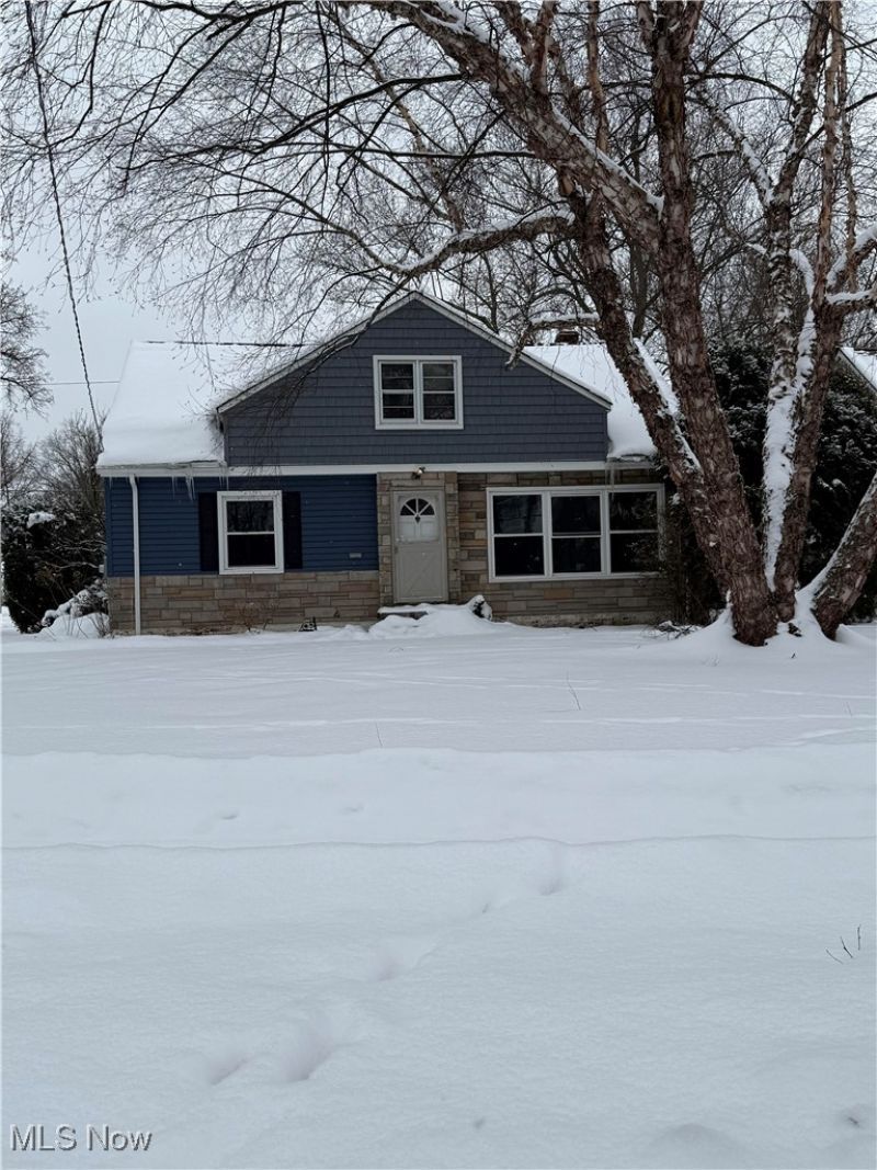 4948 Anderson Road, Lyndhurst, OH 44124 Main Photo