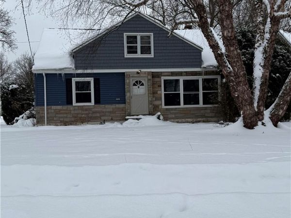 4948 Anderson Road, Lyndhurst, OH 44124