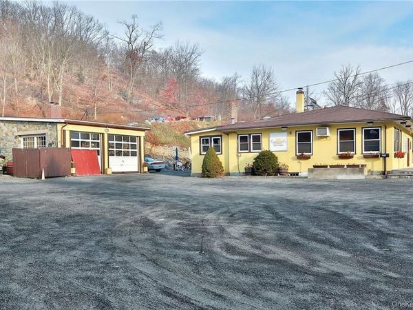 243-245 Orange Turnpike, Sloatsburg, NY 10974