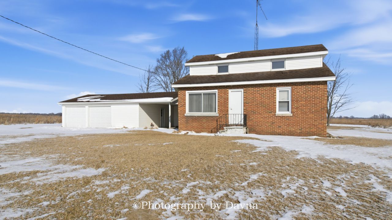 6045 E 2250s Road, Saint Anne, IL 60964 Main Photo