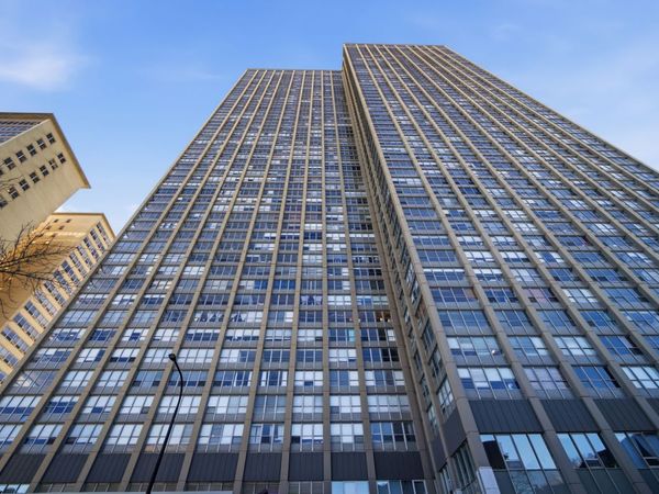 655 W Irving Park Road, Unit 2916, Chicago, IL 60613