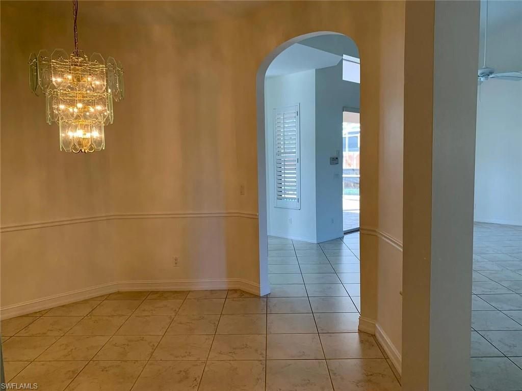 2727 13th St N, Naples, FL 34103 Photo