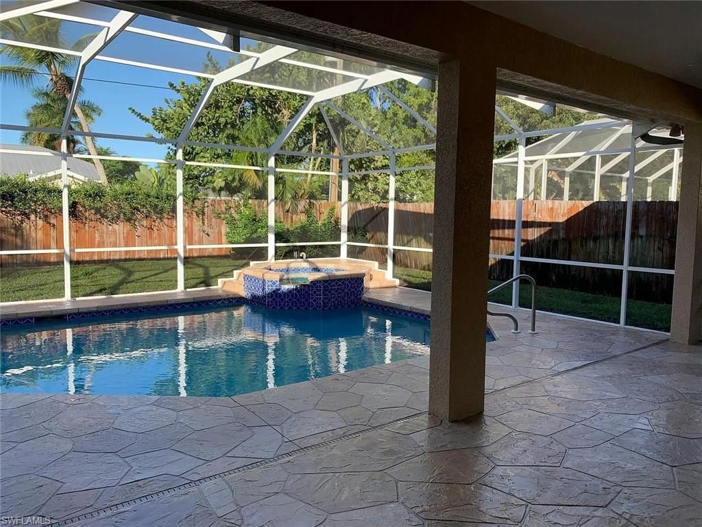 2727 13th St N, Naples, FL 34103 Photo