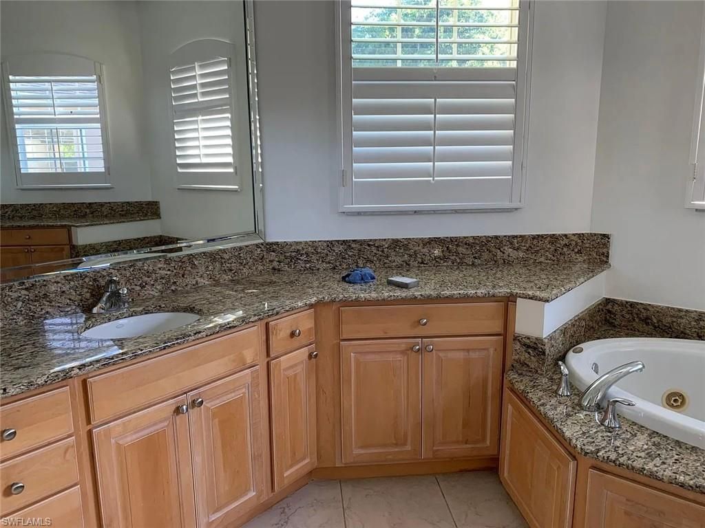 2727 13th St N, Naples, FL 34103 Photo