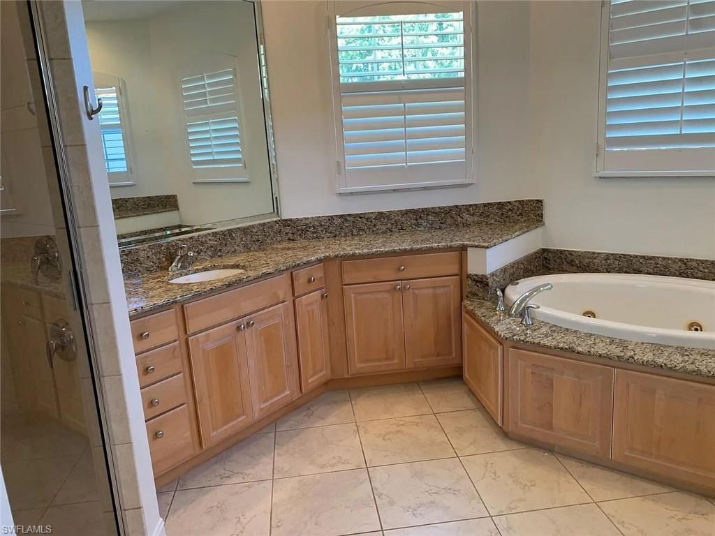 2727 13th St N, Naples, FL 34103 Photo