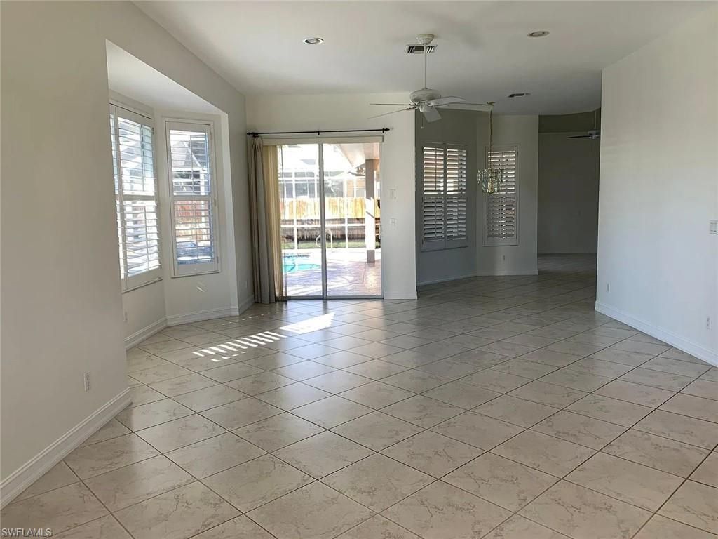 2727 13th St N, Naples, FL 34103 Photo