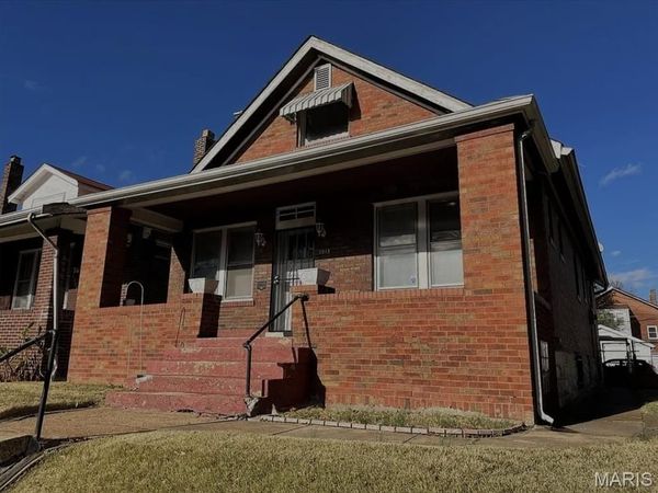 4843 Lee Avenue , St Louis, MO 63115