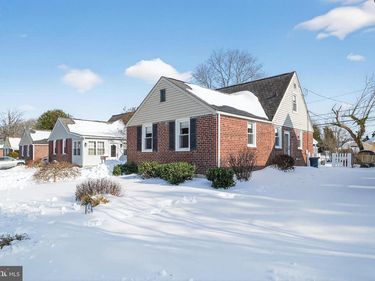 2158 6TH AVENUE, MORTON, PA 19070