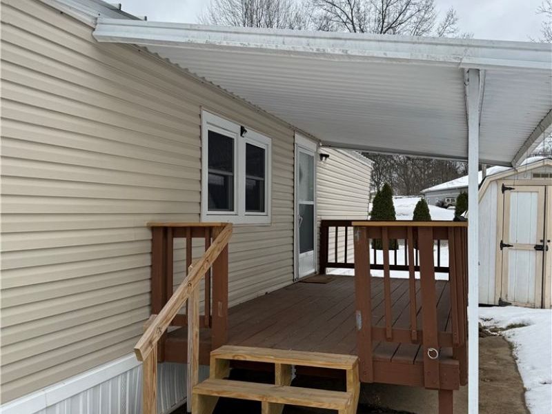 13675 Cleveland Avenue NW, Uniontown, OH 44685 Photo 1