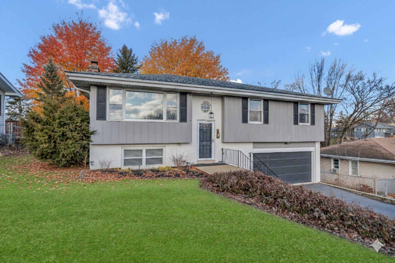 103 Fir Street, Lake in the Hills, IL 60156 Main Photo