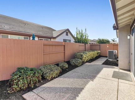 7820 Barnsley Way, Elk Grove, CA 95757 Photo